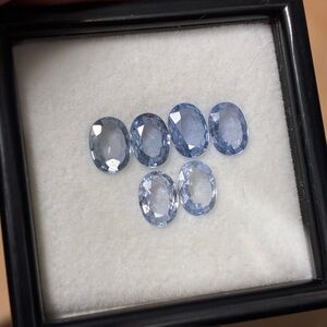 5ct total Natural blue sapphire （Icy blue color）small parcel of 6pieces 5x7mm